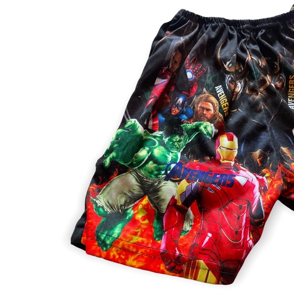 Toddler Carter's Avengers Two Piece Pajama Set With Built in Cape Size 4 - Picture 3 of 11